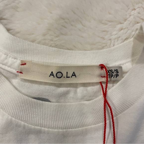 Alice + Olivia Bowie T-Shirt - Picture 3 of 5